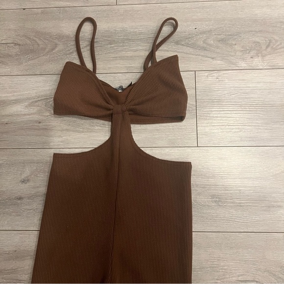 Brown Cut Out Jumpsuit - Picture 4 of 4